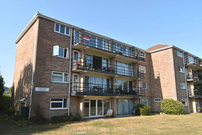 2 Bedroom Flat For Sale In Ashurst Court, Priddy`s Hard, PO12