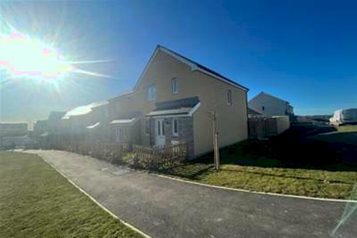 3 Bedroom House To Rent In Truro, TR1