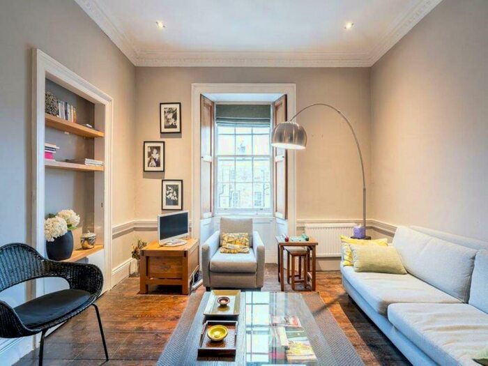 1 Bedroom Flat To Rent In William Street, West End, Edinburgh, EH3