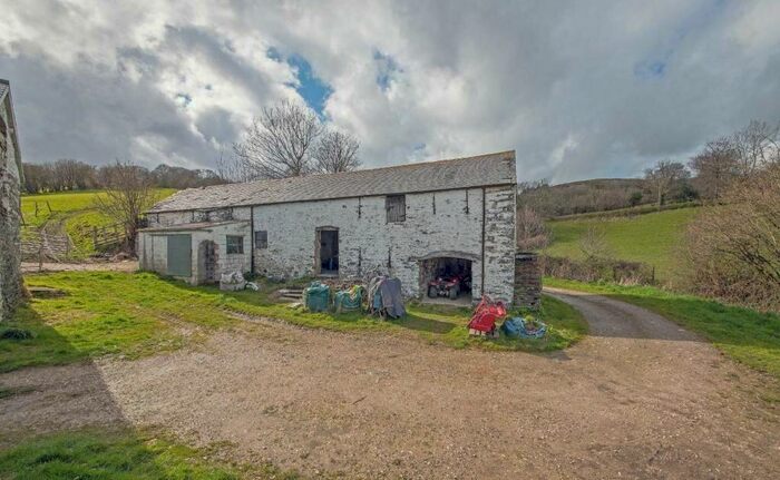 2 Bedroom Farm House For Sale In Glythau Isaf, Nantglyn, Nantglyn, Denbigh, Clwyd, LL16