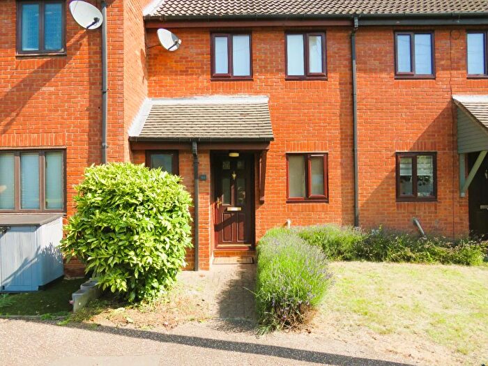 2 Bedroom Terraced House To Rent In Britannia Road, Brentwood, Essex, CM14