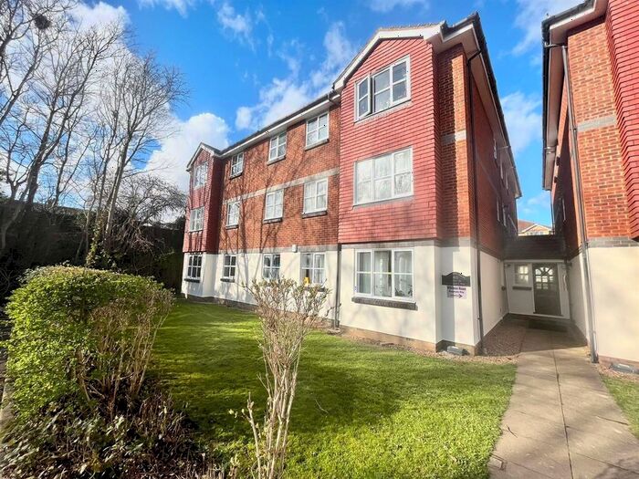 1 Bedroom Flat To Rent In Draymans Way, Isleworth, TW7