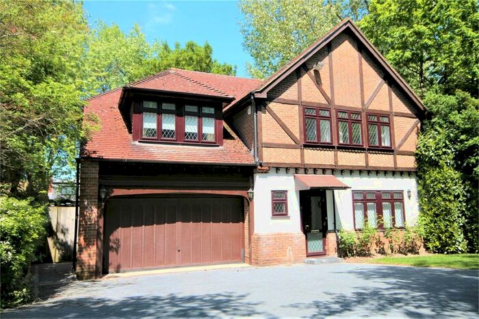 5 Bedroom Detached House To Rent In Ash Close, Stanmore, HA7