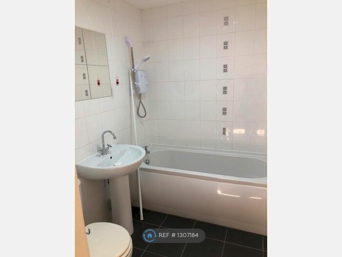 1 Bedroom Flat To Rent In 4 Mollison Street, Dundee DD4