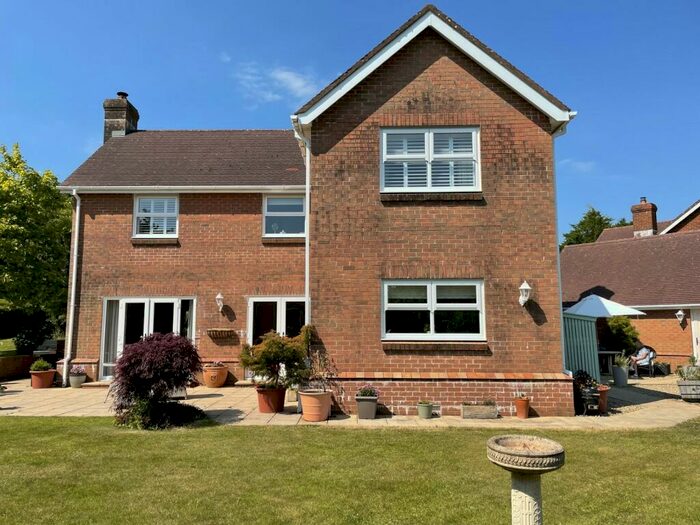 4 Bedroom Detached House For Sale In Llanegwad, Nantgaredig, Carmarthen, Carmarthenshire., SA32