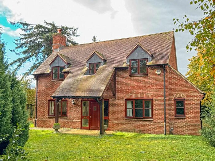 4 Bedroom Detached House To Rent In Honey Lane, Cholsey, OX10