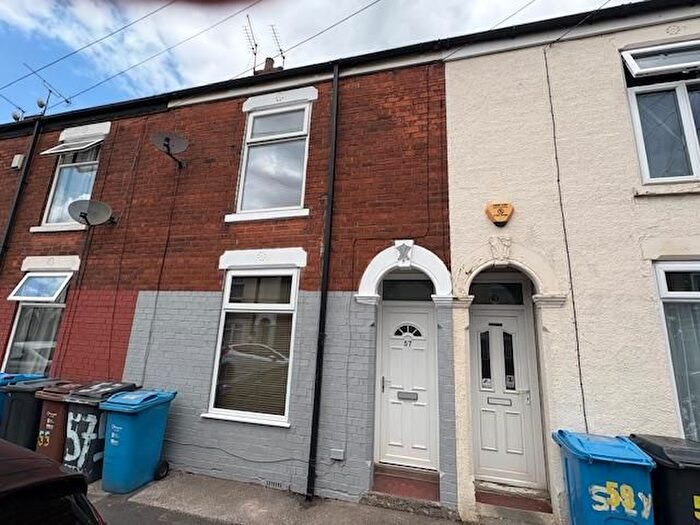 2 Bedroom Property To Rent In Steynburg Street, Hull, HU9