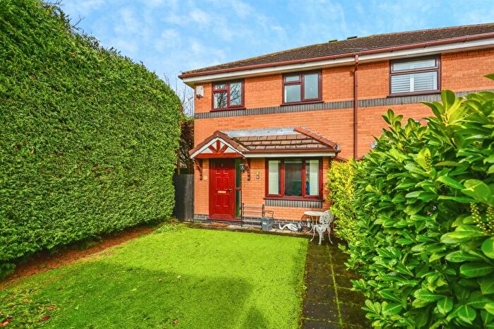 3 Bedroom Semi Detached House For Sale In Canterbury Park, Liverpool, L18