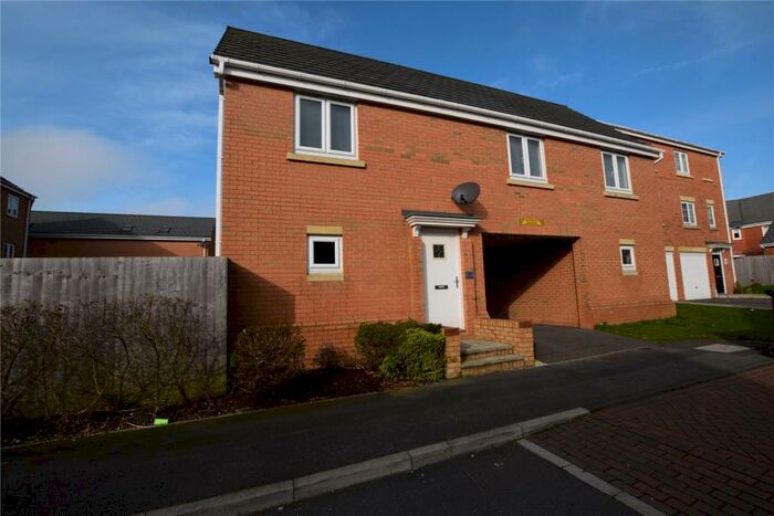 1 Bedroom Apartment To Rent In Boulevard Rise, Leeds, West Yorkshire, LS10