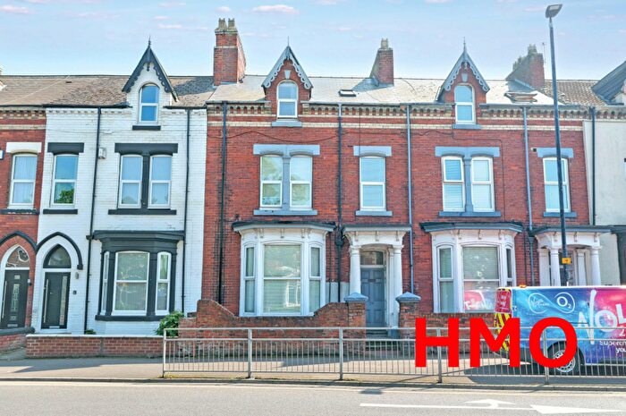 6 Bedroom Terraced House For Sale In Stockton Road, Hartlepool, TS25