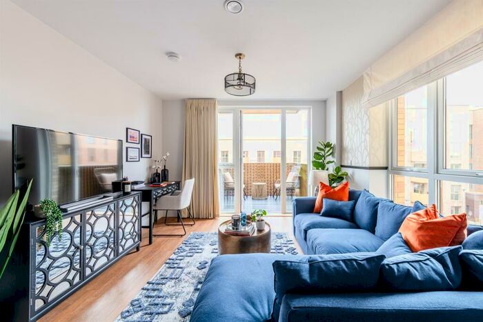 1 Bedroom Apartment For Sale In Park Rise, Sunrise Avenue, Hornchurch, RM12
