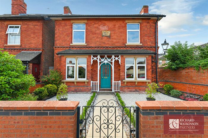 3 Bedroom Detached House For Sale In Grantham Road, Radcliffe On Trent, Nottingham, NG12
