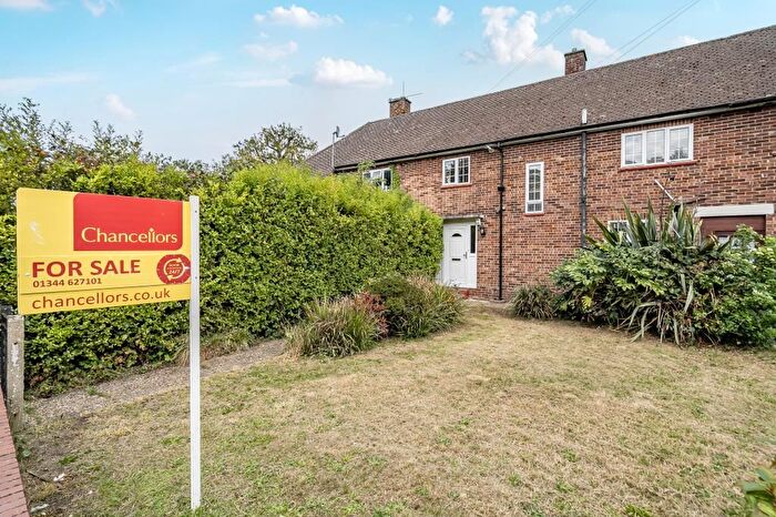 3 Bedroom Terraced House For Sale In Ascot, Berkshire, SL5