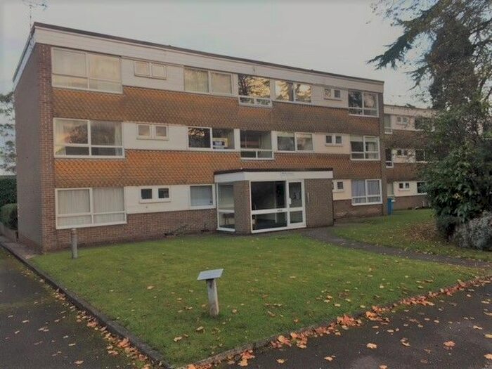 2 Bedroom Flat To Rent In St. Bernards Road, Solihull, B92