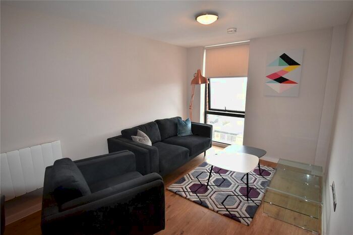 2 Bedroom Flat To Rent In Jesse Hartley Way, Liverpool, Merseyside, L3