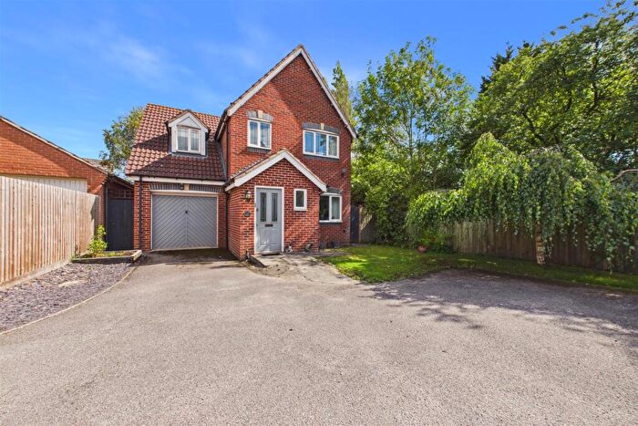 Detached House For Sale In Syerston Way, Newark, NG24