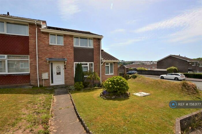 3 Bedroom Semi-Detached House To Rent In Rigdale Close, Plymouth, PL6