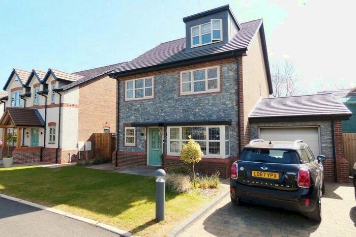5 Bedroom Detached House To Rent In Old Smithy Close, Lea, PR4