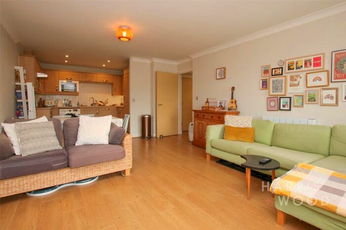 2 Bedroom Apartment To Rent In Waterside Lane, Colchester, Essex, CO2