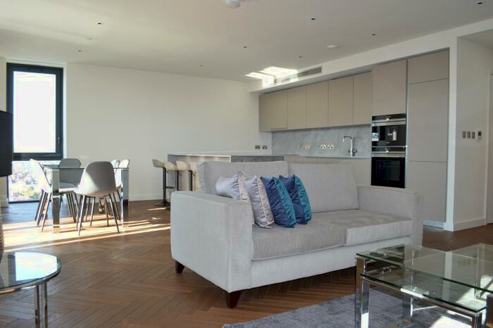 3 Bedroom Apartment To Rent In Pienna Apartments, Wembley Park, HA9