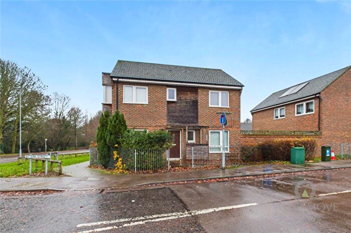 3 Bedroom Detached House For Sale In Bittern Street, West Hunsbury, Northampton, NN4