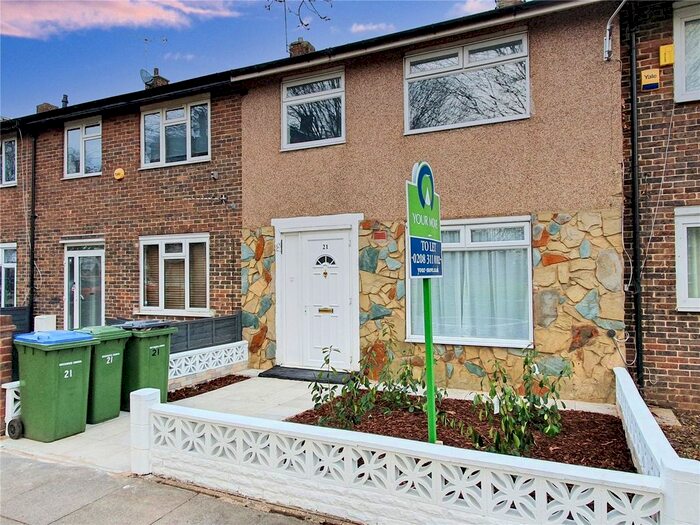 3 Bedroom Terraced House To Rent In Pynham Close, London, SE2