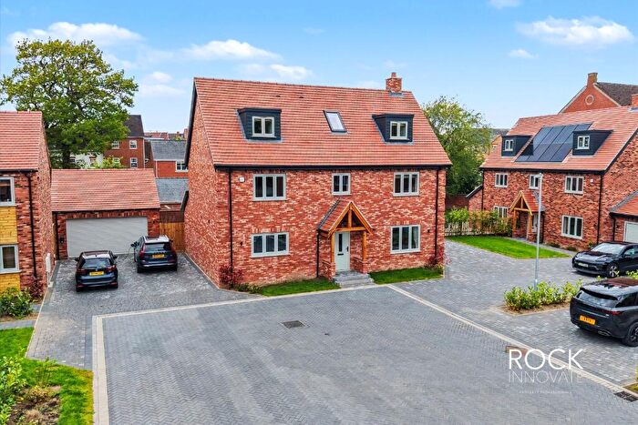 5 Bedroom Detached House To Rent In Wharf Farm Close, Dickens Heath Road, Shirley, Solihull, B90