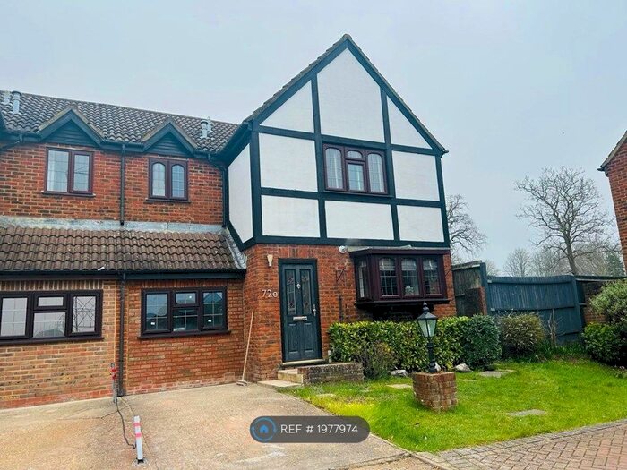 4 Bedroom Semi-Detached House To Rent In Capel Gardens, Pinner, HA5