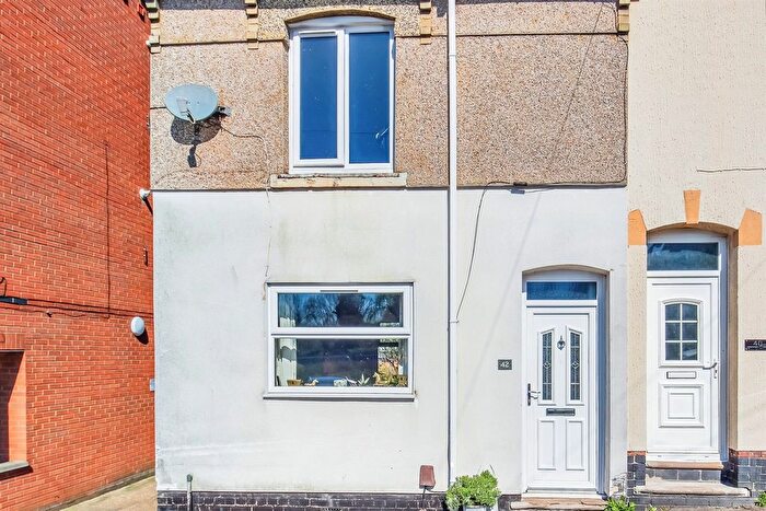 2 Bedroom Semi Detached House For Sale In Hill Street, Kettering, NN16