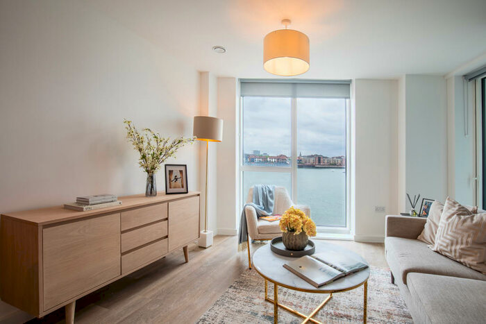 1 Bedroom Apartment To Rent In Vantage Tower, Centenary Plaza, SO19