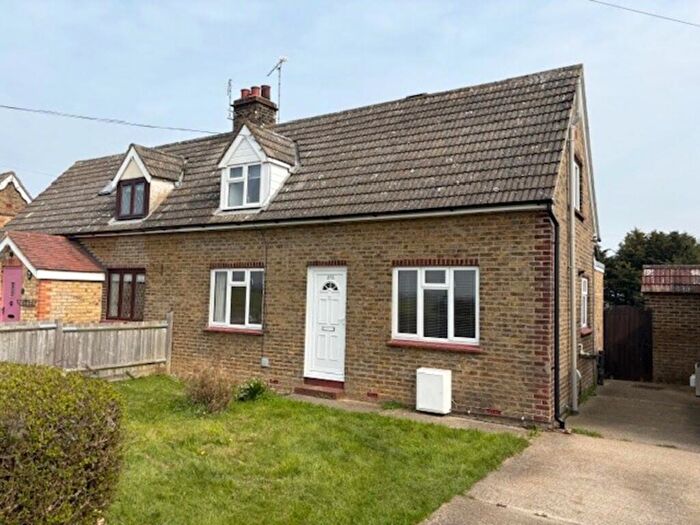 2 Bedroom Semi Detached House To Rent In Mundon Road, Maldon, CM9