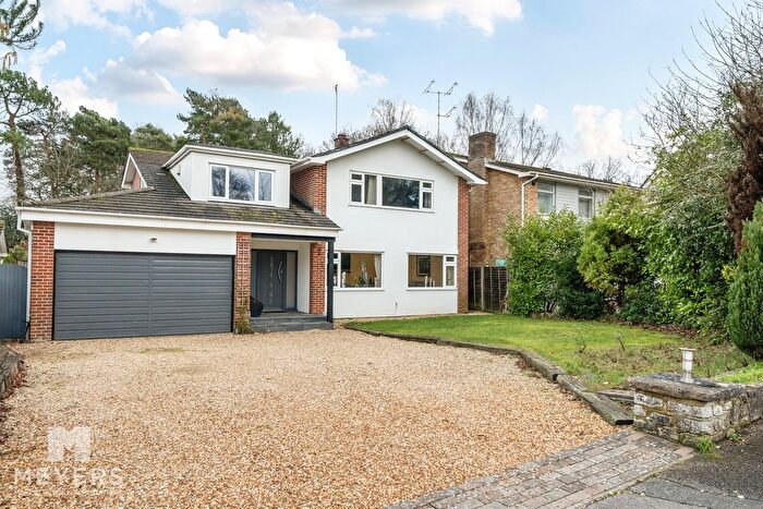 5 Bedroom Detached House For Sale In Robins Wood Drive, Ferndown, BH22