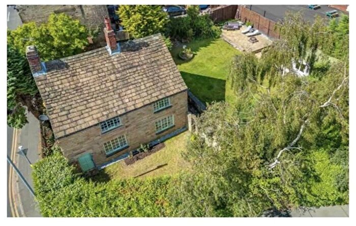 3 Bedroom Detached House For Sale In Northfield Lane, Horbury, Wakefield, West Yorkshire, WF4