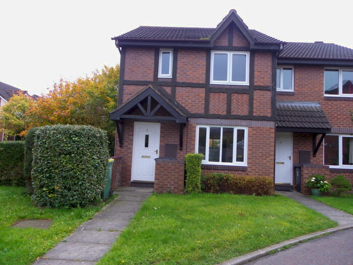 3 Bedroom Town House To Rent In Alexander Place, Grimsargh, PR2