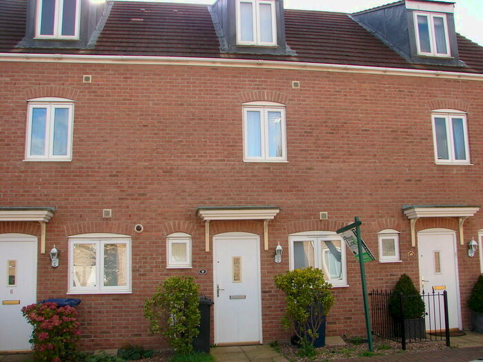 3 Bedroom Terraced House To Rent In Robertson Way, Huntingdon, PE28