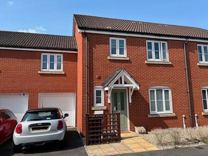 3 Bedroom End Of Terrace House For Sale In De Salis Park, BS24