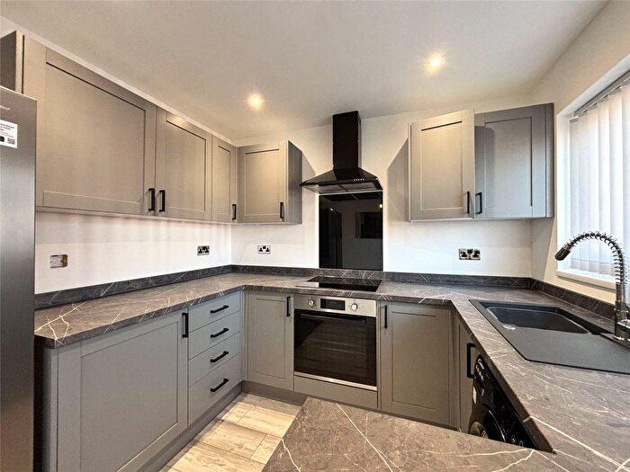 3 Bedroom Terraced House To Rent In Glenfall, Yate, Bristol, Gloucestershire, BS37