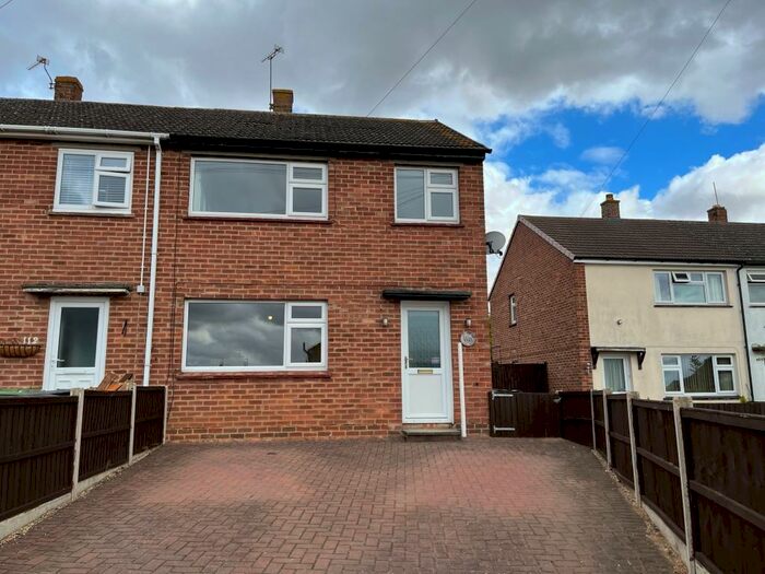 3 Bedroom Semi-Detached House To Rent In Princess Drive, Melton Mowbray, LE13