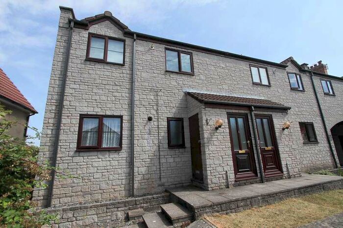 1 Bedroom Property To Rent In Strode Road, Clevedon, BS21