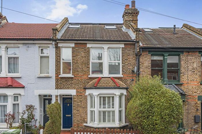 3 Bedroom Terraced House For Sale In Pascoe Road, Hither Green, London, SE13