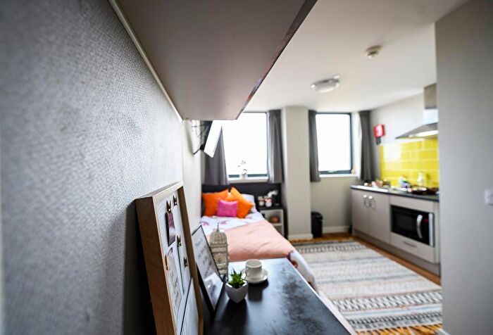 Studio To Rent In Queen Street, Sheffield, S1