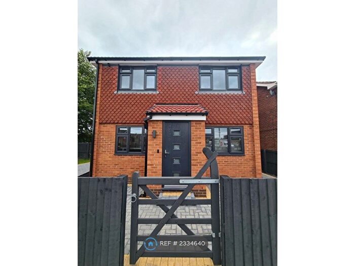 3 Bedroom Detached House To Rent In Bestwood Park Drive West, Nottingham, NG5