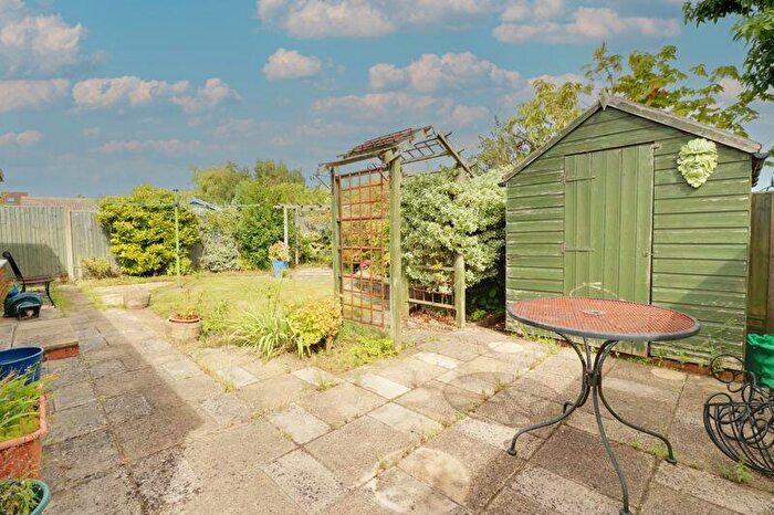 2 Bedroom Detached Bungalow For Sale In Rosemary Way, Waterlooville, PO8