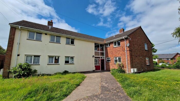 1 Bedroom Flat To Rent In Bramley Road, Taunton, TA1