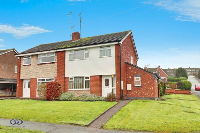 3 Bedroom Semi-Detached House For Sale In Newchapel Road, Kidsgrove, ST7