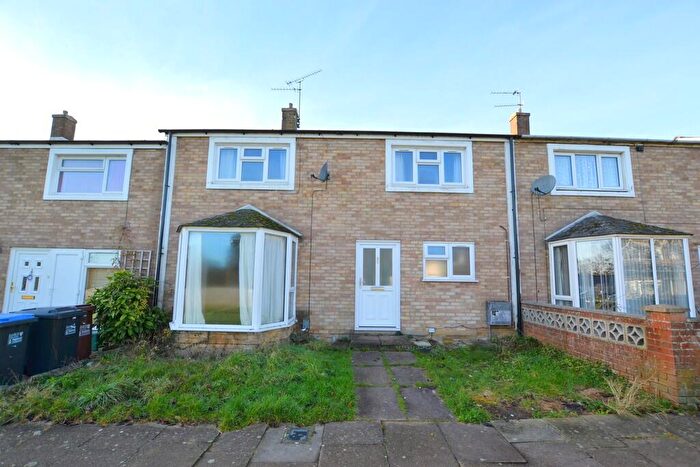 4 Bedroom Terraced House To Rent In Almond Walk, Hatfield, AL10