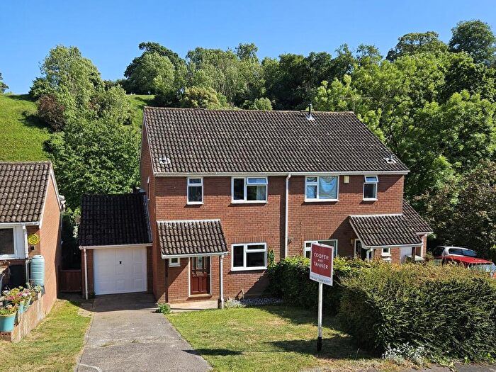 3 Bedroom Semi-Detached House For Sale In Bushy Coombe Gardens, Glastonbury, BA6
