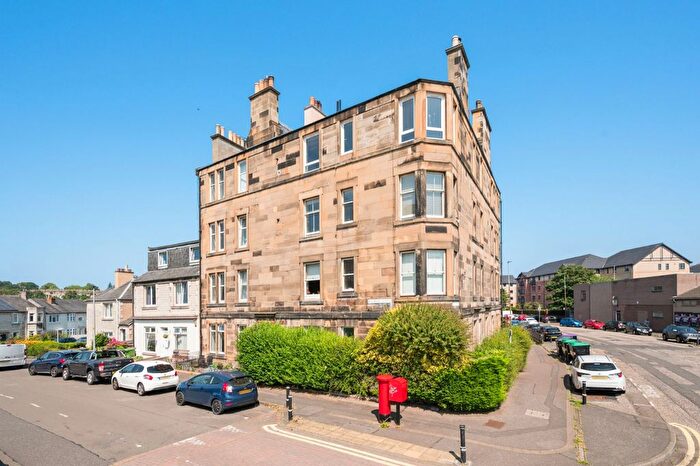 2 Bedroom Flat For Sale In / Roseburn Avenue, Edinburgh, EH12