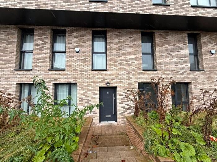 3 Bedroom Town House For Sale In , Block B, Duncan Street, Salford, M5
