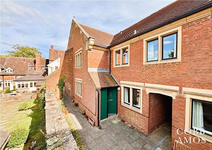 2 Bedroom Flat For Sale In College Court, Ludlow, SY8